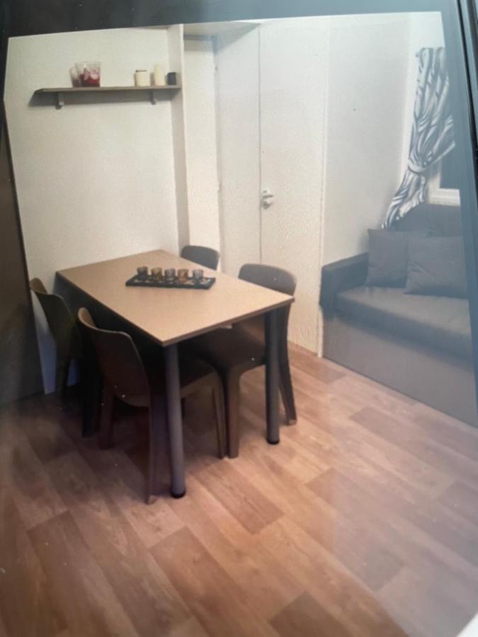 Camping Valras Climatise Hotel Sérignan Buitenkant foto