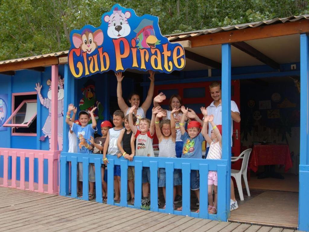 Camping Valras Climatise Hotel Sérignan Buitenkant foto